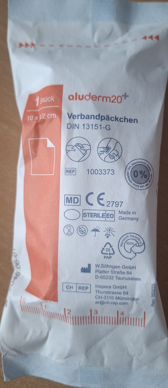 Verbandspäckchen steril gross 10 x 12 cm - Ablaufdatum 2046