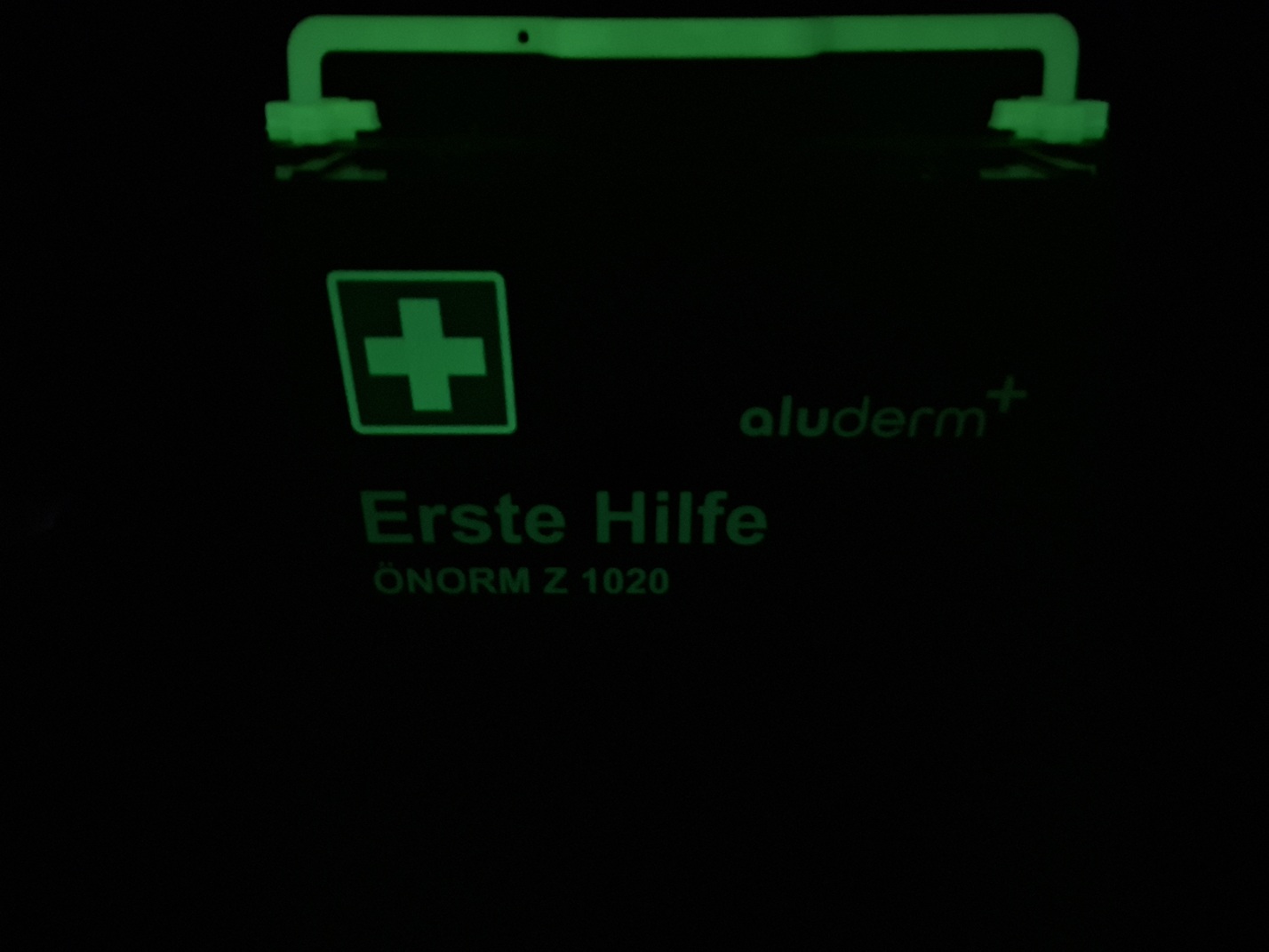 Erste-Hilfe-Koffer Dynamic Glow orange ÖNORM z 1020:2025 NEU – Bild 4