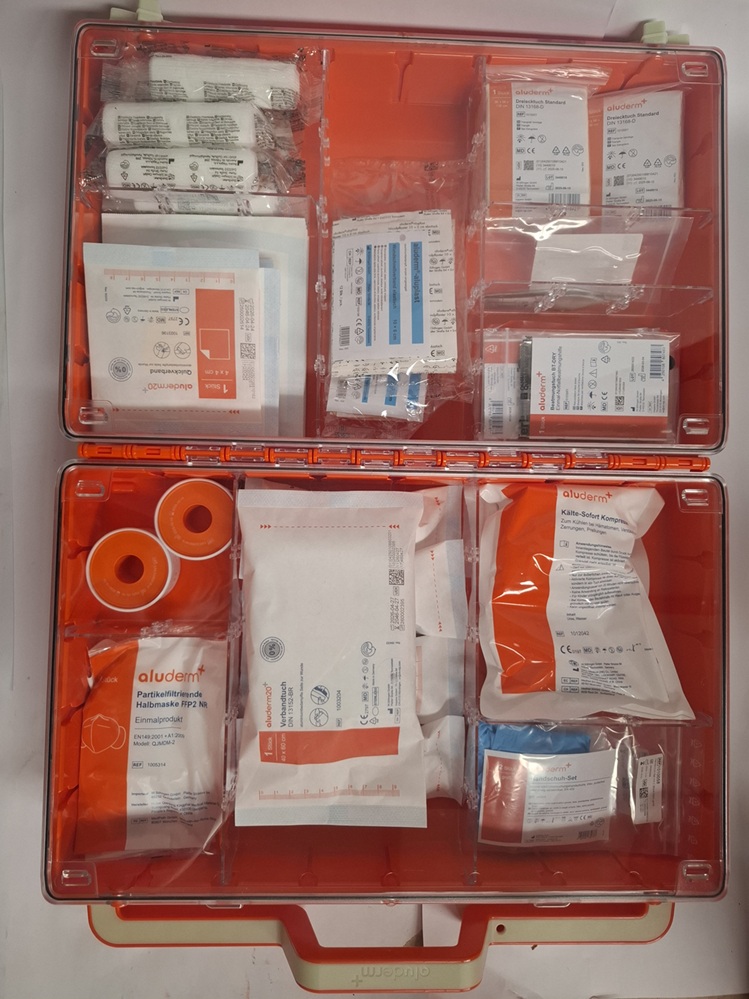 Erste-Hilfe-Koffer Dynamic Glow orange ÖNORM z 1020:2025 NEU – Bild 3